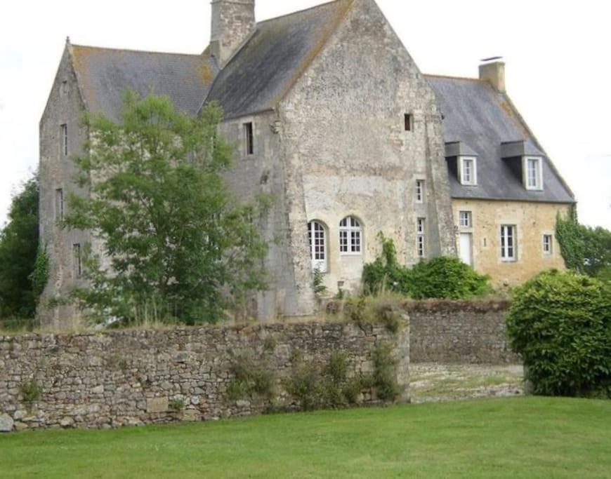 Vila Le Chateau De Neuilly La Foret Isigny-sur-Mer Exteriér fotografie