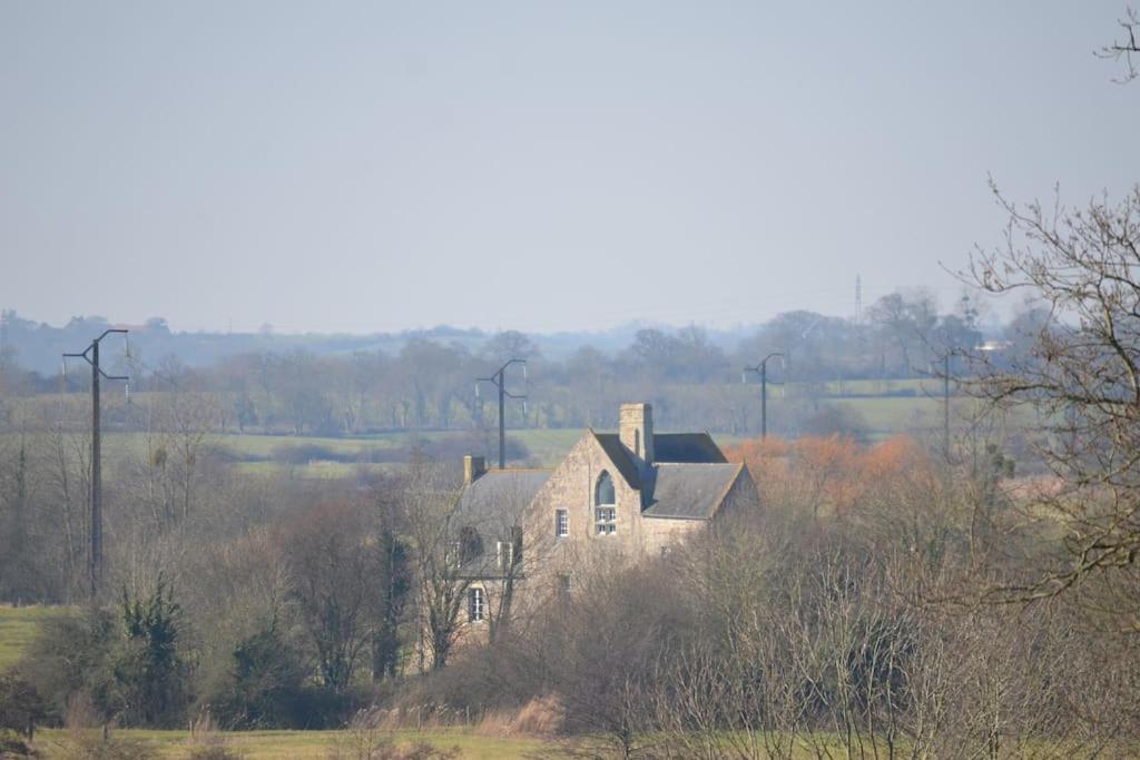 Vila Le Chateau De Neuilly La Foret Isigny-sur-Mer Exteriér fotografie