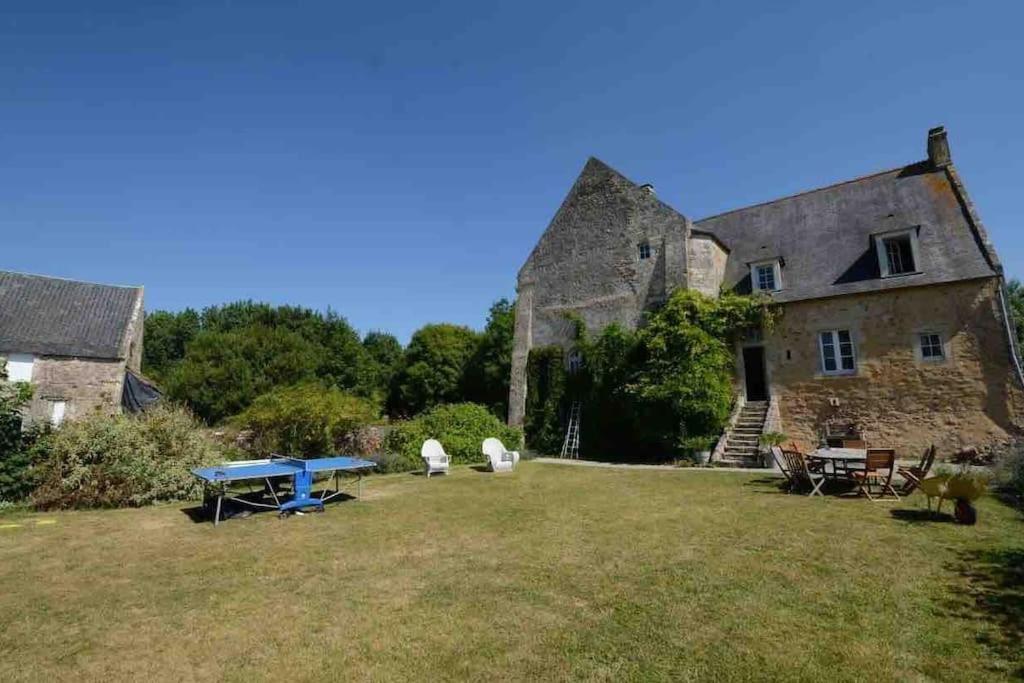 Vila Le Chateau De Neuilly La Foret Isigny-sur-Mer Exteriér fotografie